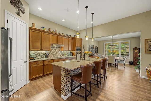 60956 E Amur Lane, Oracle, AZ 85623