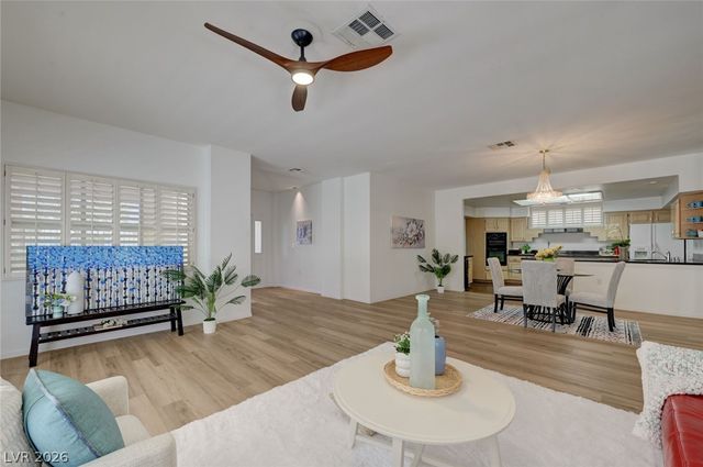 332 Wild Plum Lane, Las Vegas, NV 89107