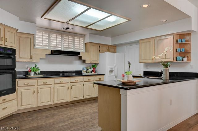 332 Wild Plum Lane, Las Vegas, NV 89107