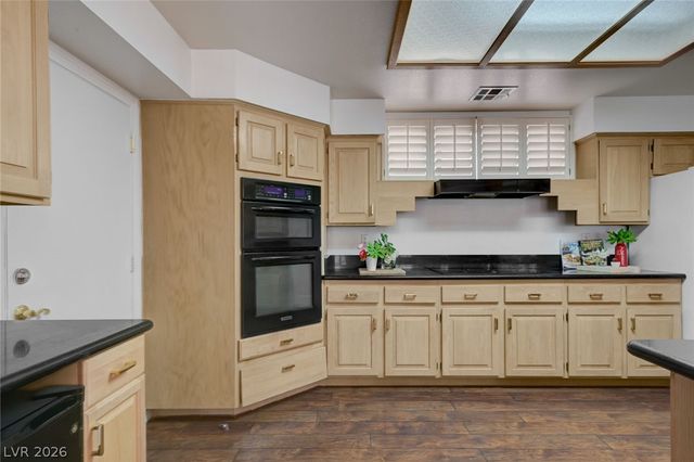 332 Wild Plum Lane, Las Vegas, NV 89107
