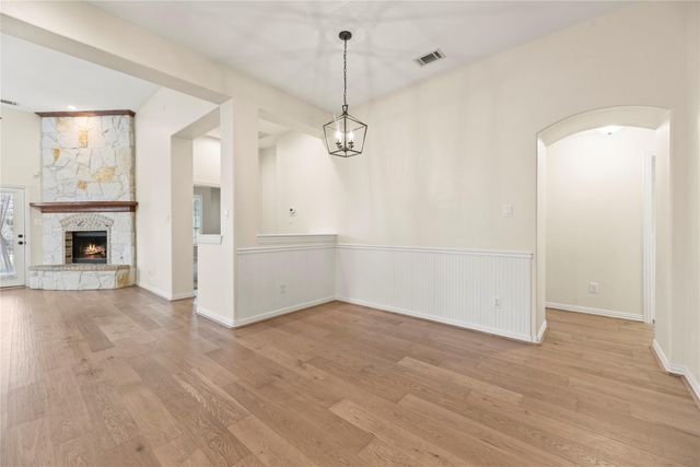 18423 Pin Oak Bend Drive, Cypress, TX 77433