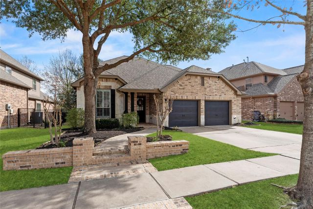 18423 Pin Oak Bend Drive, Cypress, TX 77433
