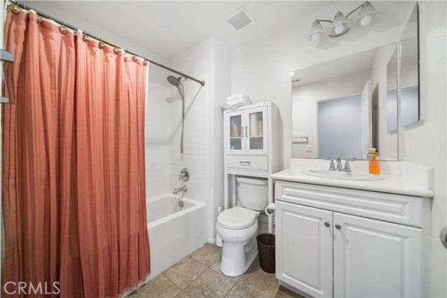 333 Paseo Gusto 124, Palm Desert, CA 92211