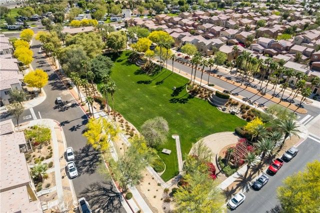 333 Paseo Gusto 124, Palm Desert, CA 92211