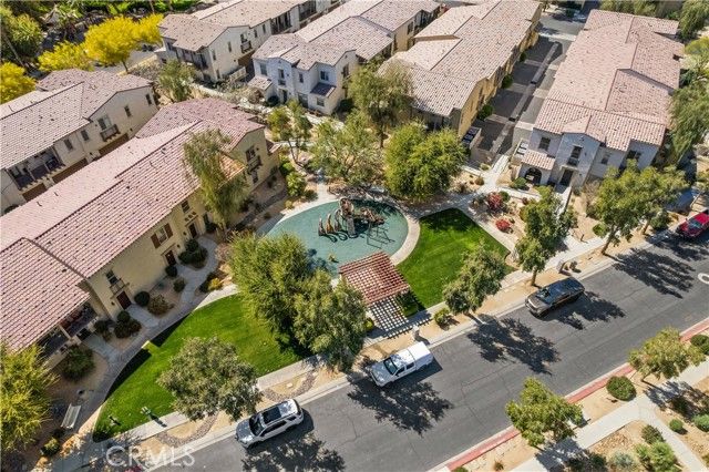 333 Paseo Gusto 124, Palm Desert, CA 92211