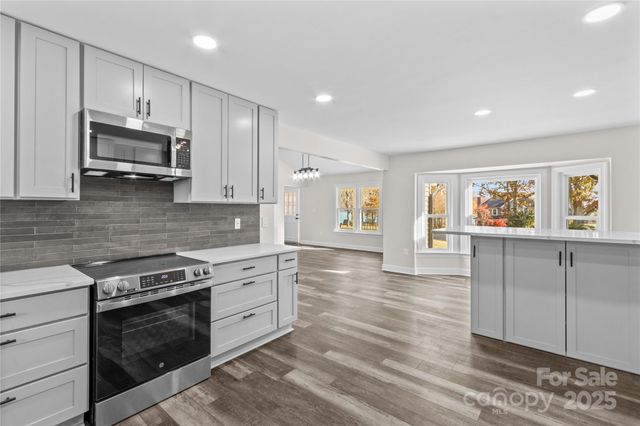 497 Canvasback Road, Mooresville, NC 28117