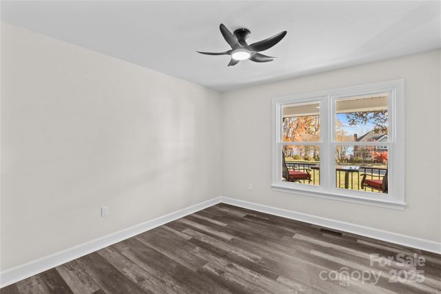 497 Canvasback Road, Mooresville, NC 28117