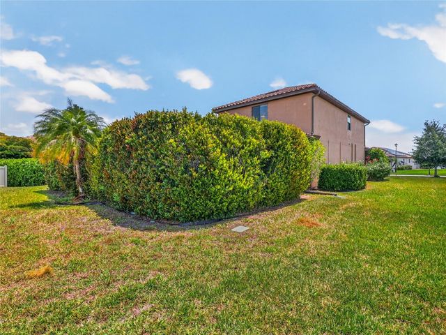 2740 VIA PIAZZA LOOP, Fort Myers, FL 33905