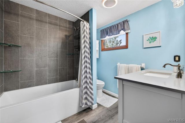 51 Via Donato East, Lancaster, NY 14043