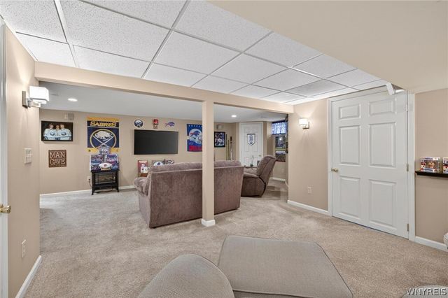 51 Via Donato East, Lancaster, NY 14043