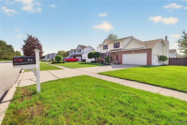 51 Via Donato East, Lancaster, NY 14043
