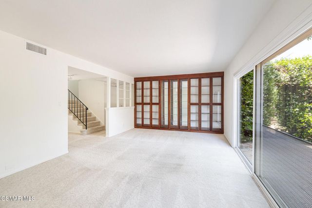 469 Aristotle Street, Simi Valley, CA 93065