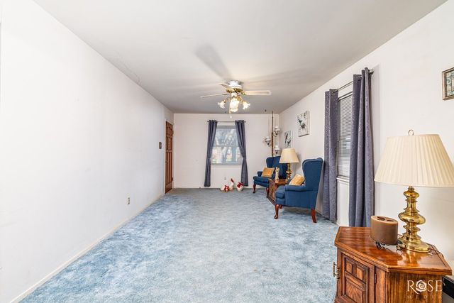 611 Allen Drive, Sonora, TX 76950