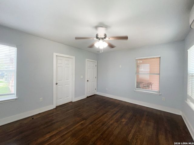 1020 W French Pl Apt 2, San Antonio, TX 78212