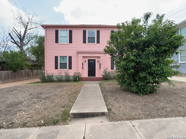 1020 W French Pl Apt 2, San Antonio, TX 78212