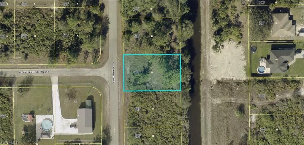 527 Hawthorne AVE S, LEHIGH ACRES, FL 33974 — exterior