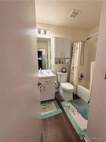 510 W Larchmont Court, Beverly Hills, FL 34465