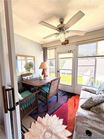 510 W Larchmont Court, Beverly Hills, FL 34465