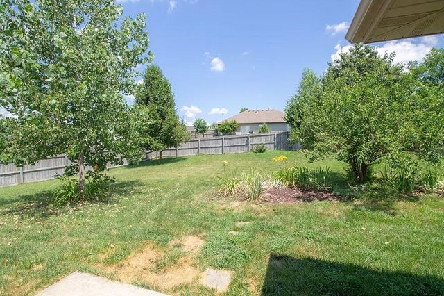 209 JACKAL DR, Columbia, MO 65202