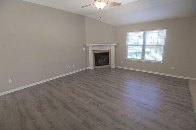 209 JACKAL DR, Columbia, MO 65202