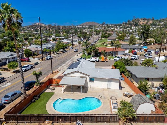 2009 Paddy Place, Escondido, CA 92027