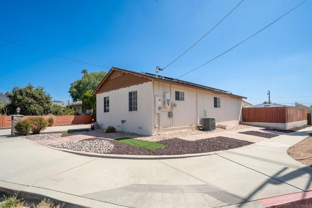 2009 Paddy Place, Escondido, CA 92027