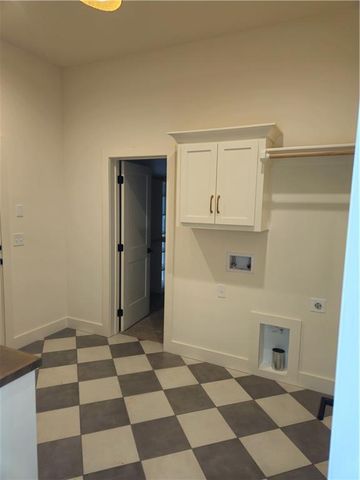 13407 W 174th Terrace, Overland Park, KS 66221