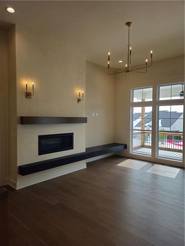 13407 W 174th Terrace, Overland Park, KS 66221