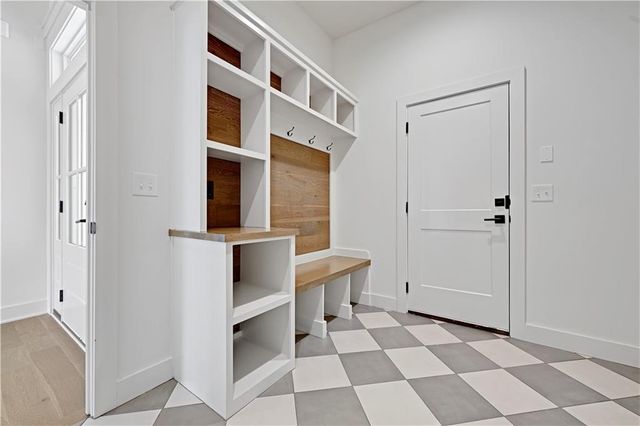 13407 W 174th Terrace, Overland Park, KS 66221