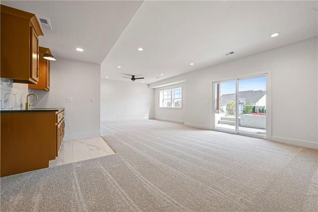 13407 W 174th Terrace, Overland Park, KS 66221