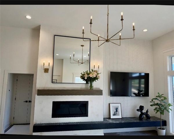 13407 W 174th Terrace, Overland Park, KS 66221