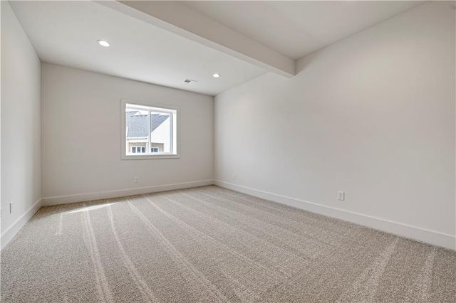 13407 W 174th Terrace, Overland Park, KS 66221