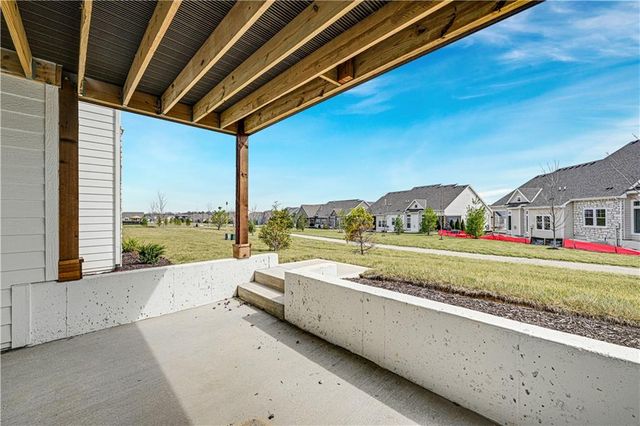 13407 W 174th Terrace, Overland Park, KS 66221