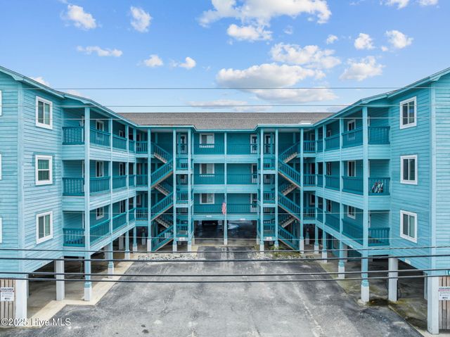1404 Canal Drive 34, Carolina Beach, NC 28428