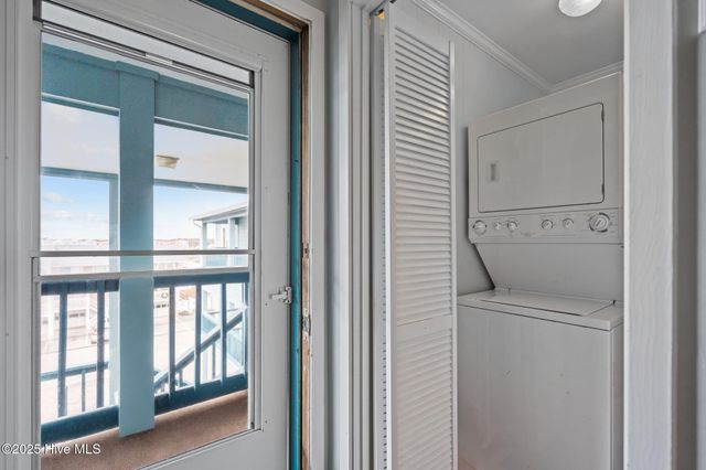 1404 Canal Drive 34, Carolina Beach, NC 28428