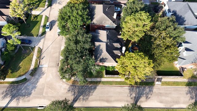 18502 Berry Leaf Court, Houston, TX 77084