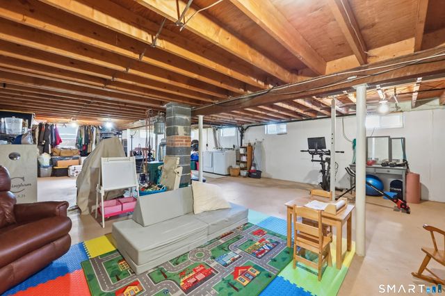 10 Tabor Road, Enfield, CT 06082