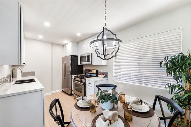 6600 6600 Warner 10, Huntington Beach, CA 92647