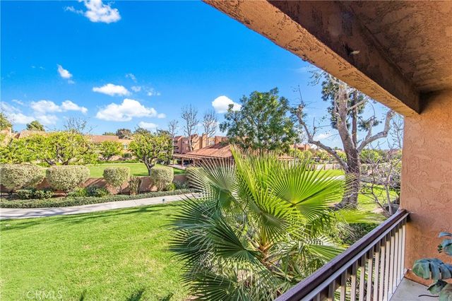 6600 6600 Warner 10, Huntington Beach, CA 92647