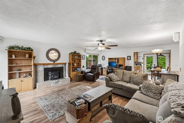 12410 SE 210th Street, Kent, WA 98031