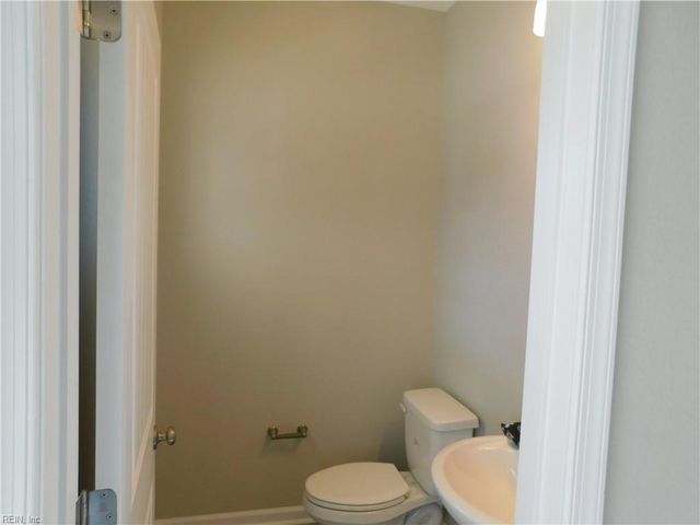 968 Wolcott AVE, Norfolk, VA 23513