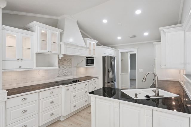 305 S CHASE COURT, Altamonte Springs, FL 32714