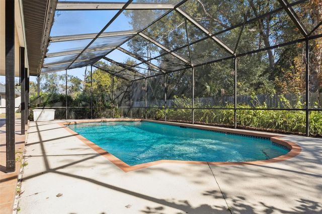 305 S CHASE COURT, Altamonte Springs, FL 32714