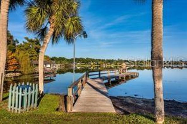 305 S CHASE COURT, Altamonte Springs, FL 32714