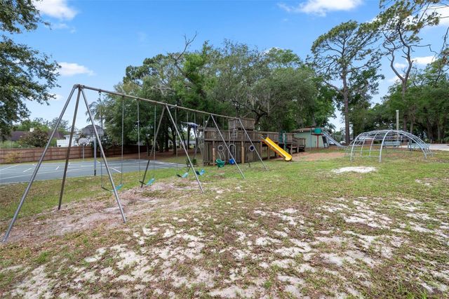 305 S CHASE COURT, Altamonte Springs, FL 32714