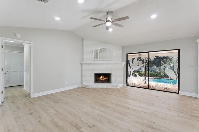 305 S CHASE COURT, Altamonte Springs, FL 32714