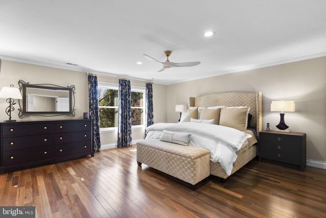 6841 CARAVAN CT, Columbia, MD 21044