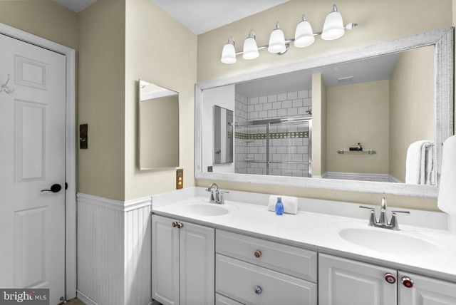 6841 CARAVAN CT, Columbia, MD 21044