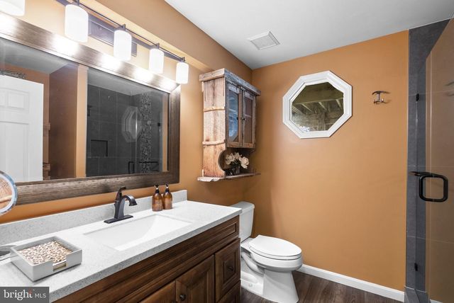 6841 CARAVAN CT, Columbia, MD 21044