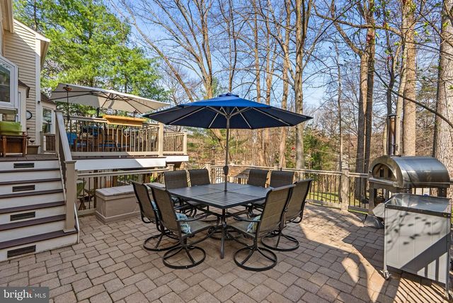 6841 CARAVAN CT, Columbia, MD 21044